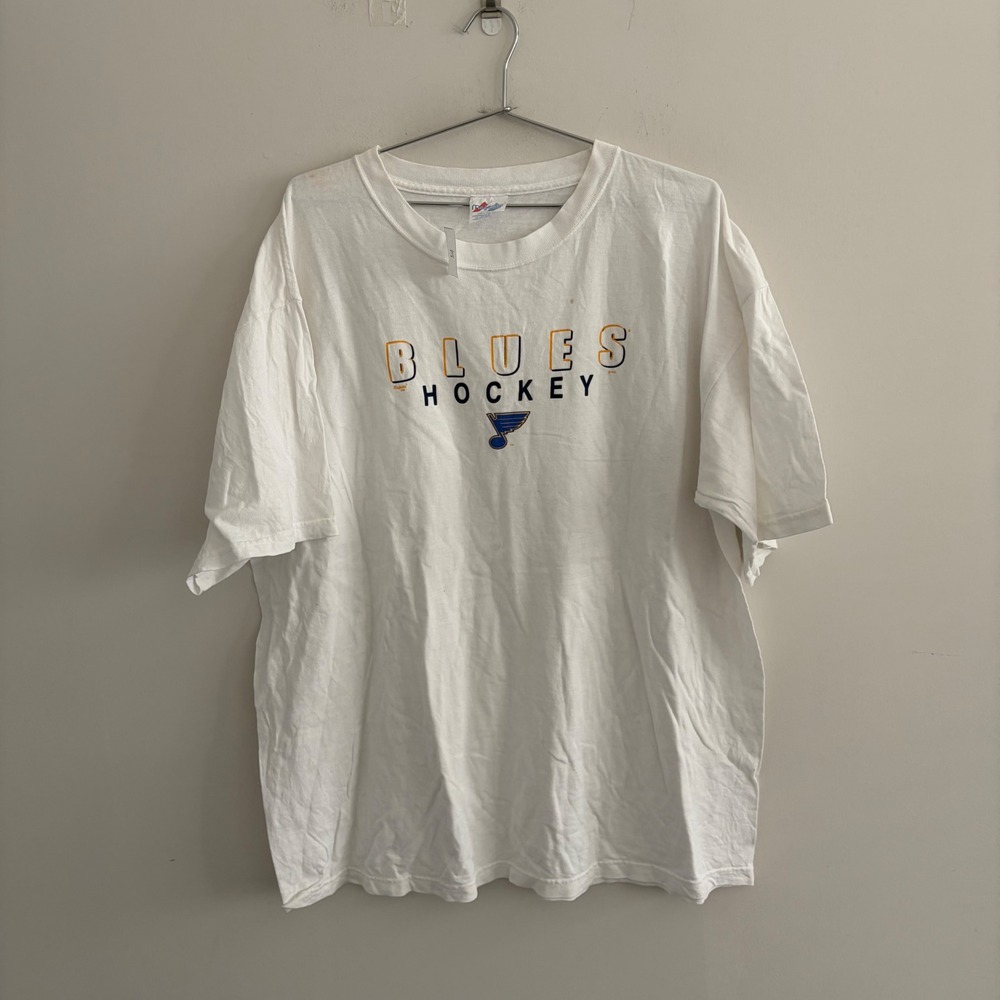 Vintage Majestic St Louis Blues Hockey T Shirt Mens 2X White NHL 1130
